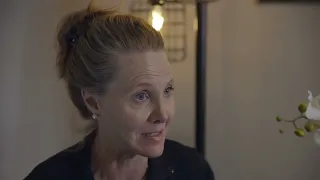 Dr Christine Holding